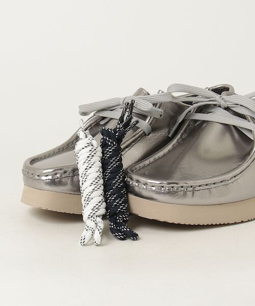 Clarks(クラークス)の「Clarks Wallabee. 2604 / クラークス ワラビー 2604(ブーツ・レディース・シルバー・23.0cm/23.5cm/24.0cm/24.5cm/25.0cm)」の4枚目の写真