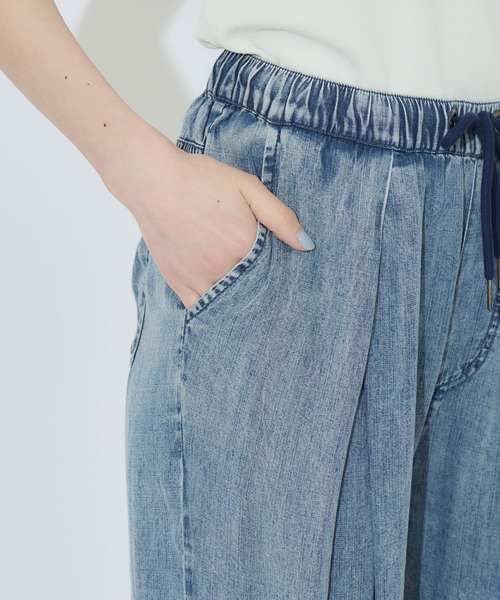Paradise Picnic（パラダイスピクニック）の「33℃ タックテンセルワイドパンツ（デニムパンツ・レディース・ブルー/ブラック・FREE）」の13枚目の写真