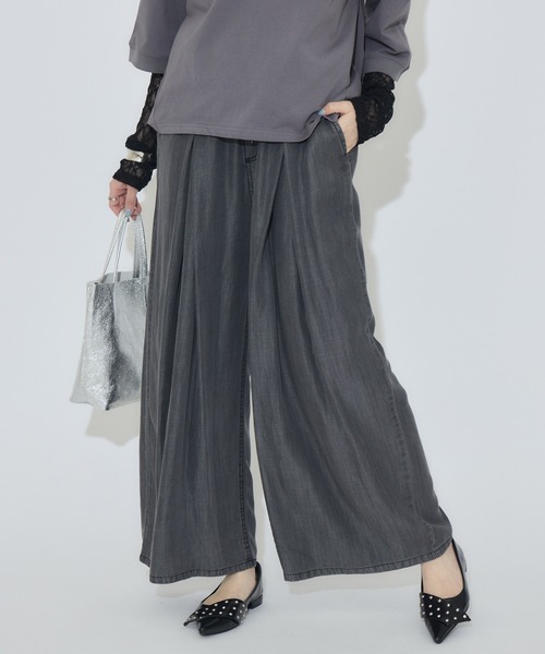 Paradise Picnic（パラダイスピクニック）の「33℃ タックテンセルワイドパンツ（デニムパンツ・レディース・ブルー/ブラック・FREE）」の9枚目の写真