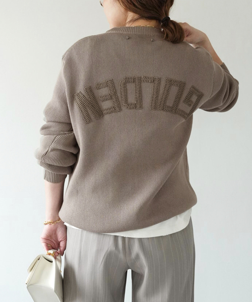 GOLDEN GOOSE(ゴールデングース)の「【GOLDEN GOOSE / ゴールデングース】BACK LOGO KNIT(ニット/セーター・レディース・モカ・FREE)」の10枚目の写真
