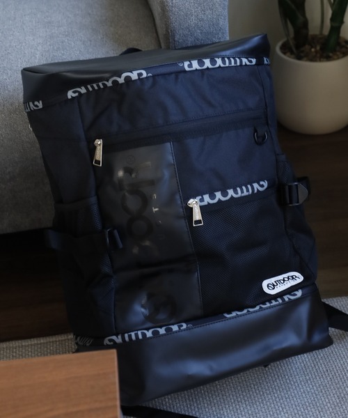 OUTDOOR PRODUCTS(アウトドアプロダクツ)の「OUTDOOR PRODUCTS ボックスリュック 30L(バックパック/リュック・メンズ・ピンク/ブラック・フリー)」の12枚目の写真
