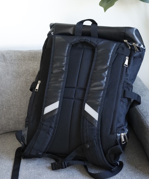 OUTDOOR PRODUCTS(アウトドアプロダクツ)の「OUTDOOR PRODUCTS ボックスリュック 30L(バックパック/リュック・メンズ・ピンク/ブラック・フリー)」の21枚目の写真