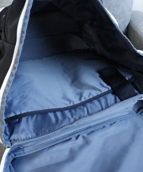 OUTDOOR PRODUCTS(アウトドアプロダクツ)の「OUTDOOR PRODUCTS ボックスリュック 30L(バックパック/リュック・メンズ・ピンク/ブラック・フリー)」の16枚目の写真