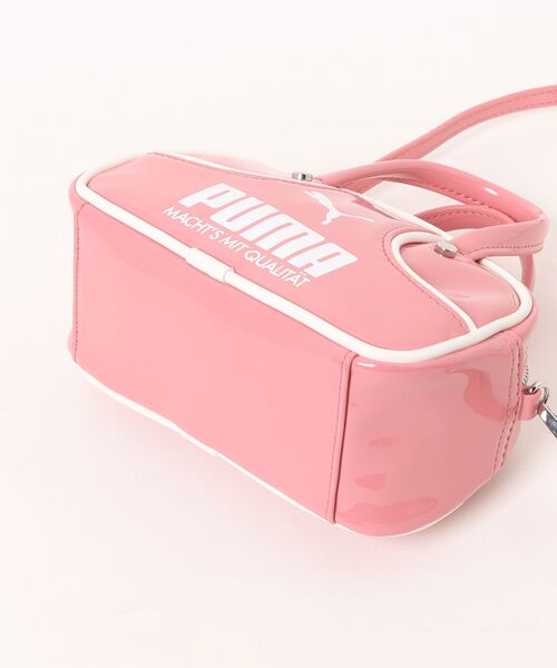 PUMA（プーマ）の「PUMA プーマ U 1976 MICRO GRIP BAG バッグ 091824 12WILD PINK（ボディバッグ/ウエストポーチ・メンズ・ピンク・FREE）」の4枚目の写真