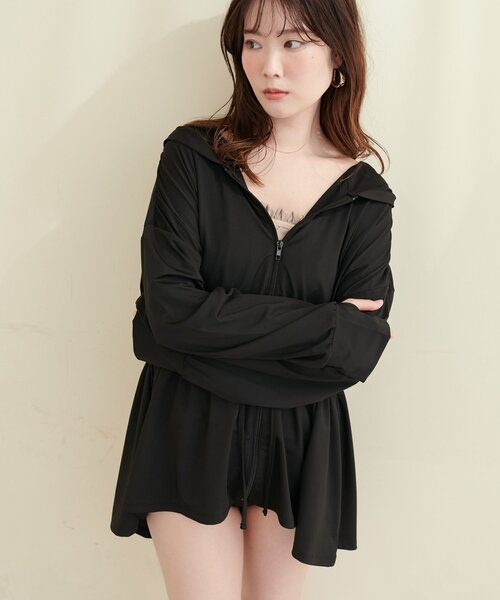 natural couture(ナチュラルクチュール)の「【水着】【sherbet line】ラッシュガード(ラッシュガード・レディース・ミント/ブラック/アイボリー・FREE)」の12枚目の写真