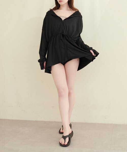 natural couture(ナチュラルクチュール)の「【水着】【sherbet line】ラッシュガード(ラッシュガード・レディース・ミント/ブラック/アイボリー・FREE)」の15枚目の写真