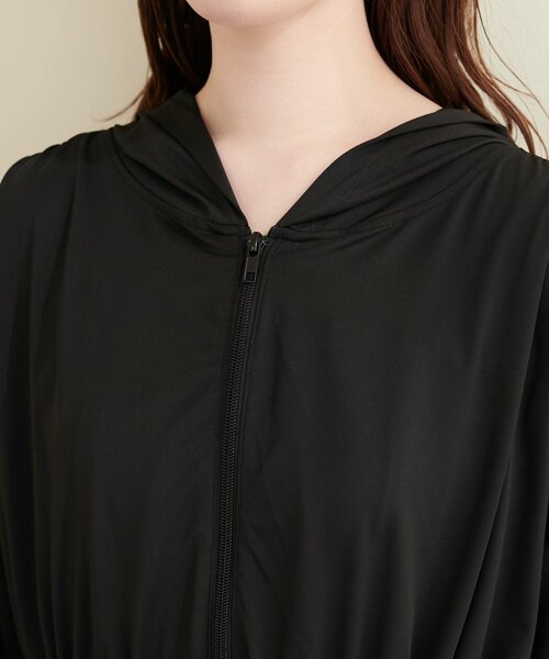 natural couture(ナチュラルクチュール)の「【水着】【sherbet line】ラッシュガード(ラッシュガード・レディース・ミント/ブラック/アイボリー・FREE)」の19枚目の写真