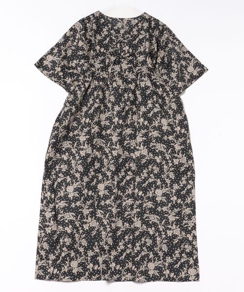 KID BLUE(キッドブルー)の「キッドブルー -26LIBERTYプリント -5分袖ワンピース -KODR345 -kidblue(ワンピース・レディース・ブラック/サックスブルー/マルチ・M)」の2枚目の写真
