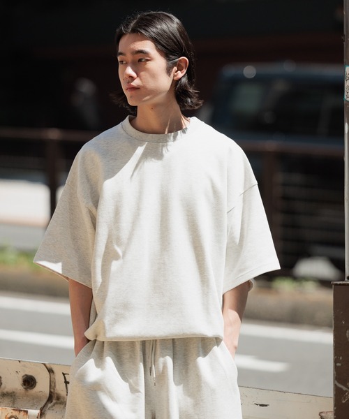 BAYFLOW（ベイフロー）の「[WEB限定]機能性2WAYポンチドロストベーシックTEE【接触冷感/吸水速乾/UVカット/遮熱】（Tシャツ/カットソー・メンズ・ベージュ/チャコールグレー/杢グレー/ブラック/オリーブ・SMALL/MEDIUM/LARGE）」の22枚目の写真