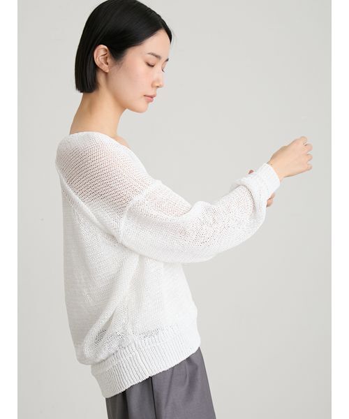 MIESROHE(ミースロエ)の「リネンタッチイージーVネックニット(ニット/セーター・レディース・イエロー/ミント/ホワイト・F)」の7枚目の写真