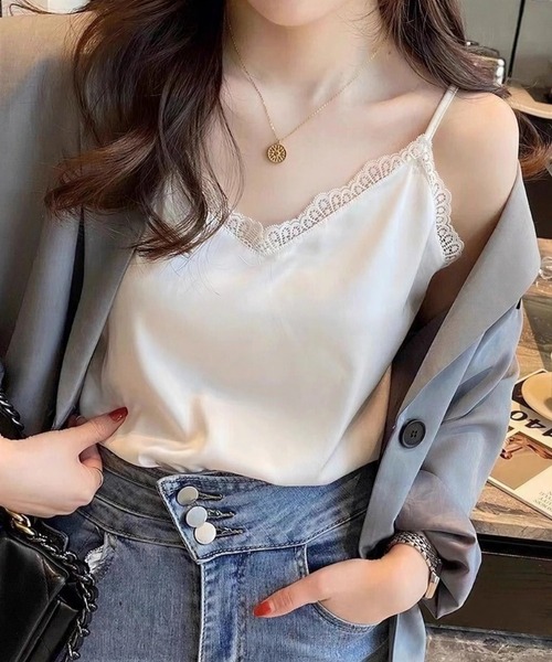 yuue' ( wear )（ユーイ）の「レース付きサテンキャミソール（キャミソール・レディース・グレー/ブラック/ホワイト/ベージュ・M/L）」の2枚目の写真