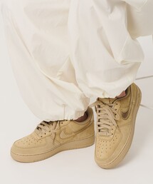 <NIKE>ウィメンズ エアフォース 1 '07 スニーカー