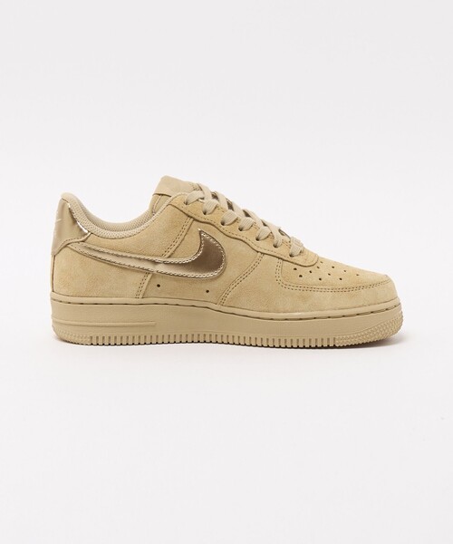 NIKE(ナイキ)の「<NIKE>ウィメンズ エアフォース 1 '07 スニーカー(スニーカー・レディース・ベージュ・23cm/23.5cm/25cm/24.5cm/24cm)」の7枚目の写真