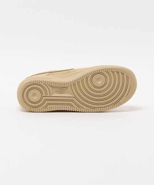 NIKE(ナイキ)の「<NIKE>ウィメンズ エアフォース 1 '07 スニーカー(スニーカー・レディース・ベージュ・23cm/23.5cm/25cm/24.5cm/24cm)」の9枚目の写真
