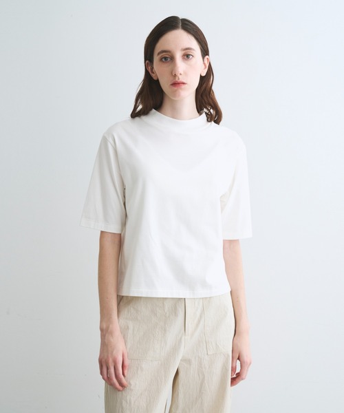 three dots(スリードッツ)の「スビン28ジャージー モックネックTシャツ(Tシャツ/カットソー・レディース・ホワイト系その他/ブルー系その他/イエロー系その他・S)」の1枚目の写真