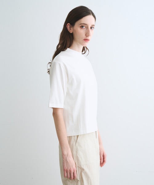 three dots(スリードッツ)の「スビン28ジャージー モックネックTシャツ(Tシャツ/カットソー・レディース・ホワイト系その他/ブルー系その他/イエロー系その他・S)」の12枚目の写真