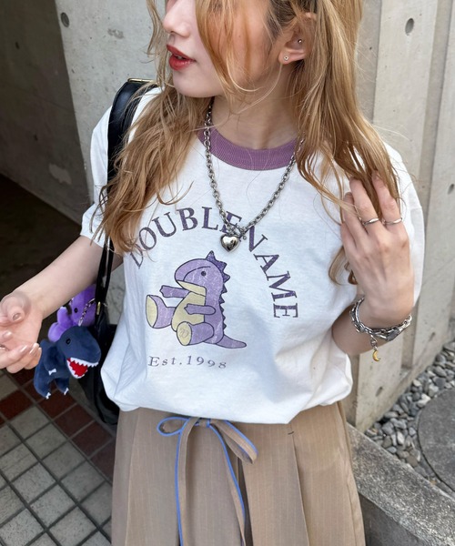 DOUBLE NAME（ダブルネーム）の「恐竜ぬいぐるみリンガーTEE（Tシャツ/カットソー・レディース・ブルー/ブラック/パープル/オレンジ/ブラウン/レッド/グリーン・FREE）」の11枚目の写真
