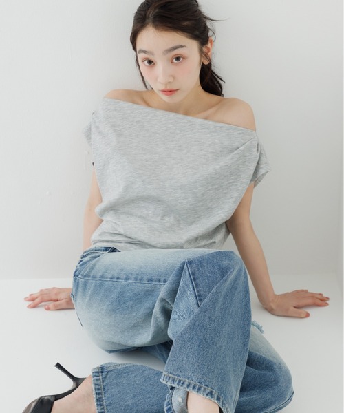 SENEE(セニー)の「3way drape t-shirt(3ウェイドレープティーシャツ)(Tシャツ/カットソー・レディース・ホワイト/グレー/ブラック・FREE)」の22枚目の写真