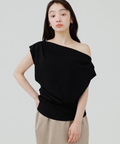 SENEE(セニー)の「3way drape t-shirt(3ウェイドレープティーシャツ)(Tシャツ/カットソー・レディース・ホワイト/グレー/ブラック・FREE)」の6枚目の写真