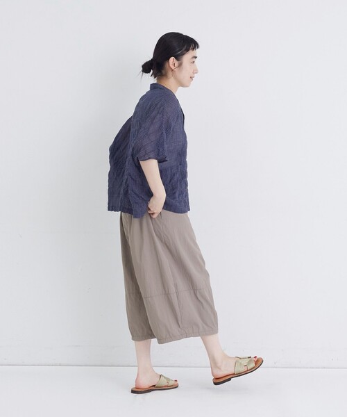 conges payes ADIEU TRISTESSE(コンジェ ペイエ アデュートリステス)の「【FAVE】シャーリングオープンカラーシャツジャケット(シャツ/ブラウス・レディース・ストライプ/パープル系その他/ブラウン系その他・38)」の12枚目の写真