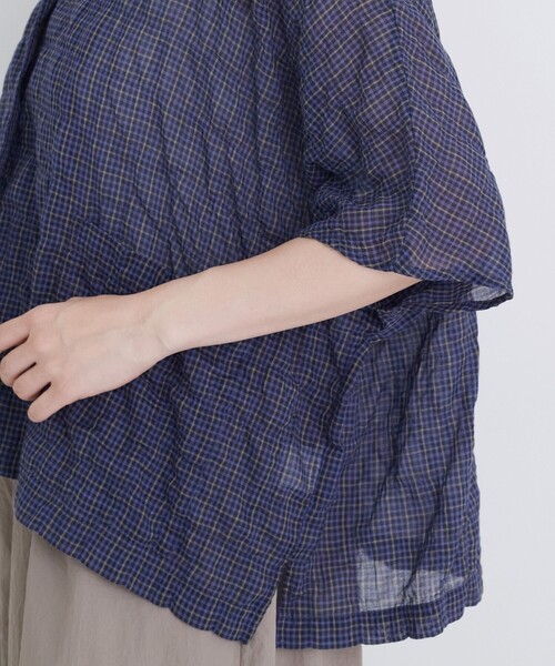 conges payes ADIEU TRISTESSE(コンジェ ペイエ アデュートリステス)の「【FAVE】シャーリングオープンカラーシャツジャケット(シャツ/ブラウス・レディース・ストライプ/パープル系その他/ブラウン系その他・38)」の21枚目の写真