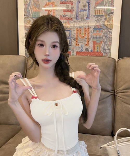 VIBGYOR(ヴィブジョー)の「【EIZZ/アイズ】カップ付き ダブルストラップ ミニリボン キャミソール(キャミソール・レディース・イエロー/ホワイト・FREE)」の8枚目の写真