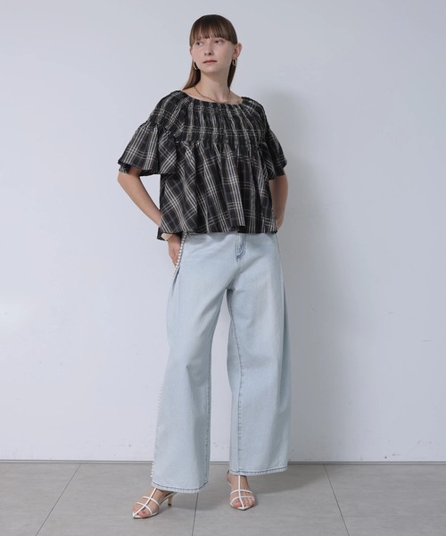 CADUNE(カデュネ)の「シャーリングオフショルチェックブラウス(シャツ/ブラウス・レディース・ホワイト/カーキ・38)」の21枚目の写真