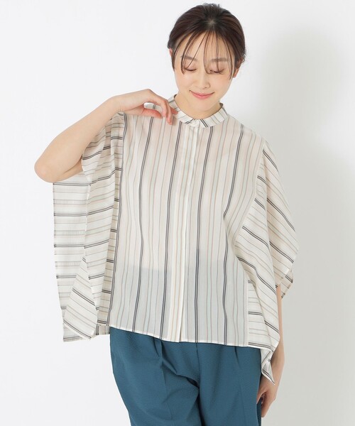 S.ESSENTIALS(エスエッセンシャルズ)の「ランダムストライプバンドカラーブラウス(シャツ/ブラウス・レディース・オフホワイト/グリーン系その他/ブルー・38)」の2枚目の写真