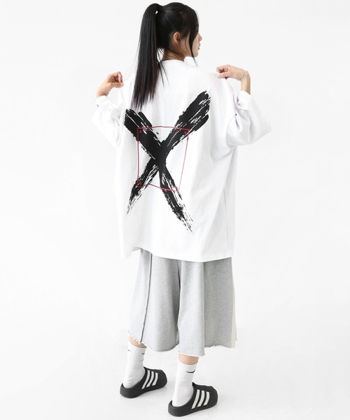 minsobi(ミンソビ)の「【バックブラシアート】 Xグラフィック スクエアフレーム スーパービッグTシャツ(ユニセックス)(Tシャツ/カットソー・メンズ・ブラック/ホワイト・FREE)」の12枚目の写真