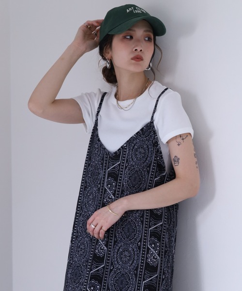 Ree&Mee(リーアンドミー)の「Ree&Mee カットスムース クリスタルプリーツ キャミワンピ ワンピース(ワンピース・レディース・その他2/その他3/その他1・L/M)」の2枚目の写真