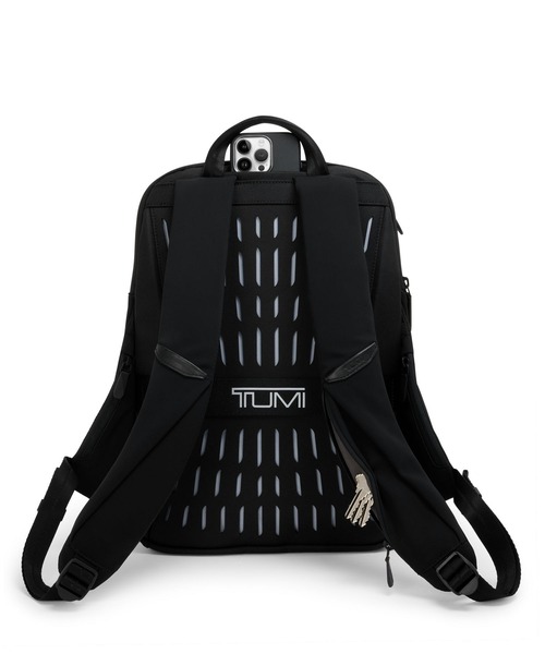 TUMI(トゥミ)の「TUMI AXIS ミディアム・バックパック・20L(A4/PC15インチまで対応)(バックパック/リュック・メンズ・ブラック系その他・FREE)」の8枚目の写真