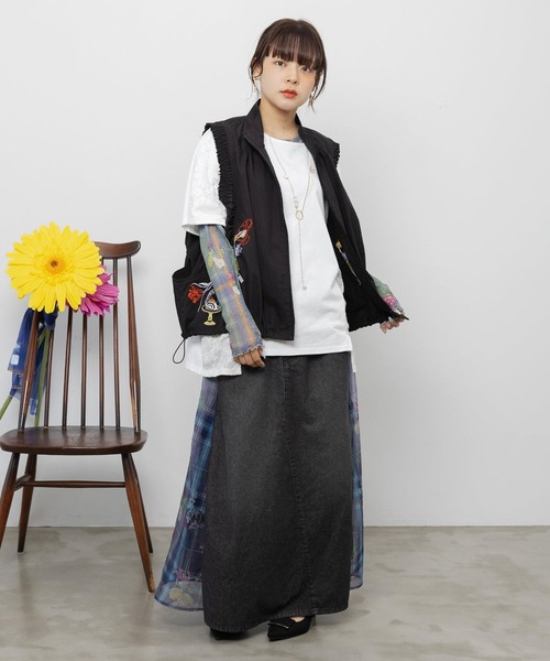 ScoLar（スカラー）の「ScoLar(スカラー) デニム×チェック 異素材切替スカート（デニムスカート・レディース・ブラック/ブルー・MEDIUM）」の10枚目の写真