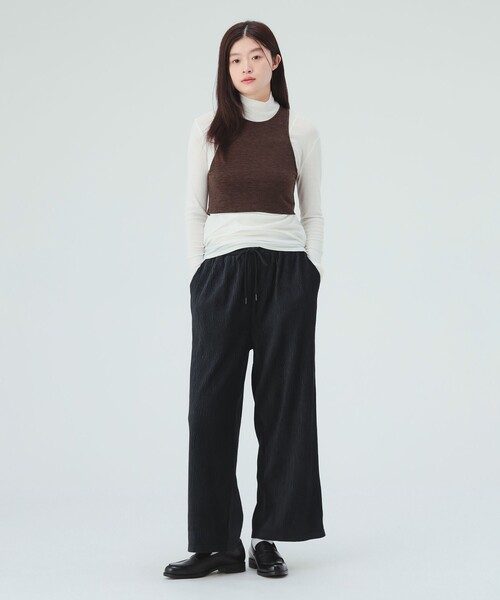 BEAMS HEART(ビームスハート)の「楊柳 ベロア パンツ(その他パンツ・レディース・ブラウン/レッド系その他7/ブラック/ホワイト系その他5・FREE)」の5枚目の写真