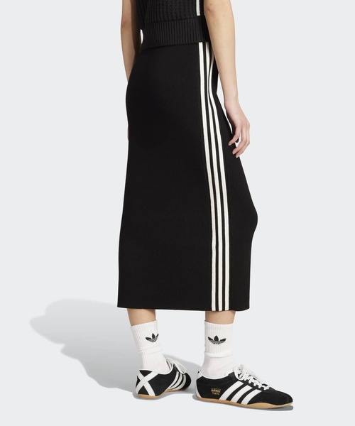 adidas(アディダス)の「アディカラー ニット スリーストライプス スカート / アディダスオリジナルス adidas Originals(スカート・レディース・ブラック・XX-LARGE/LARGE/MEDIUM/SMALL/X-LARGE/X-SMALL)」の2枚目の写真
