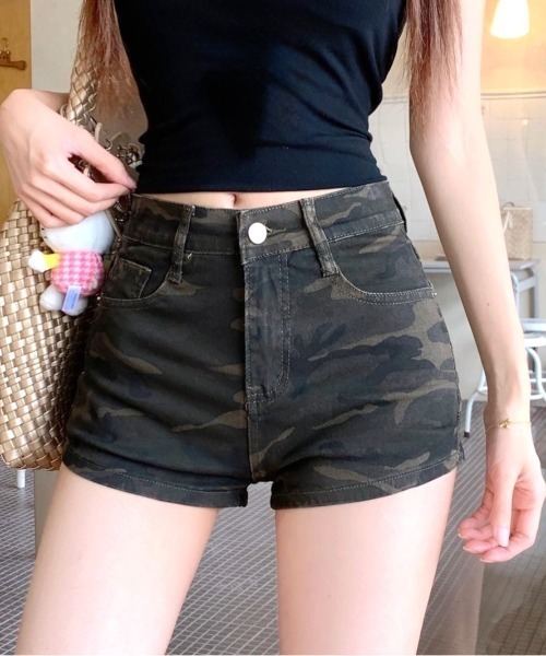 SHEENA（シーナ）の「カモフラ柄ショートパンツ（その他パンツ・レディース・カーキ・M/L/S）」の10枚目の写真
