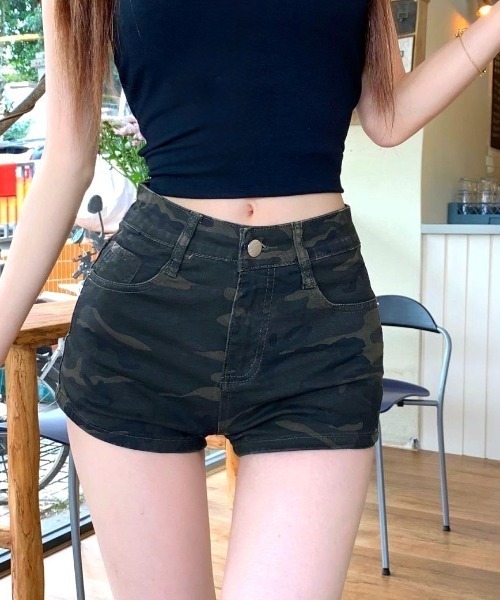 SHEENA（シーナ）の「カモフラ柄ショートパンツ（その他パンツ・レディース・カーキ・M/L/S）」の13枚目の写真