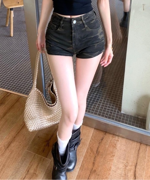 SHEENA（シーナ）の「カモフラ柄ショートパンツ（その他パンツ・レディース・カーキ・M/L/S）」の16枚目の写真
