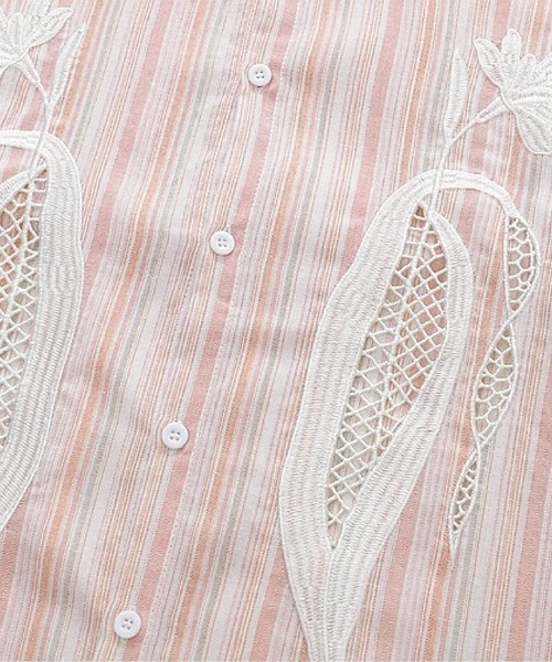 Stripe Lace Corn Applique Shirt