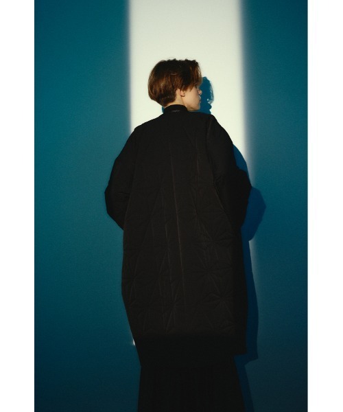 RIM.ARK(リムアーク)の「【26FW OUTER PRE ORDER】Original quilting cover CT(オリジナル キルティング カバー コート)(その他アウター・レディース・ネイビー/ブラウン/ブラック・FREE)」の13枚目の写真