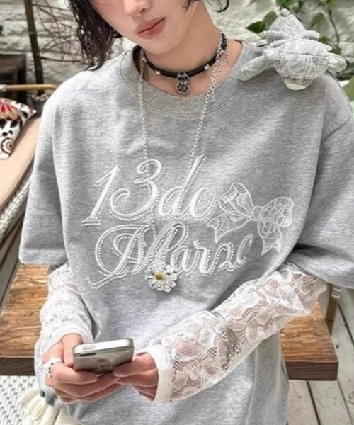 CHEER(チアー)の「【レースレイヤード風】袖レース切替 ビッグTシャツ(Tシャツ/カットソー・レディース・グレー・FREE)」の16枚目の写真