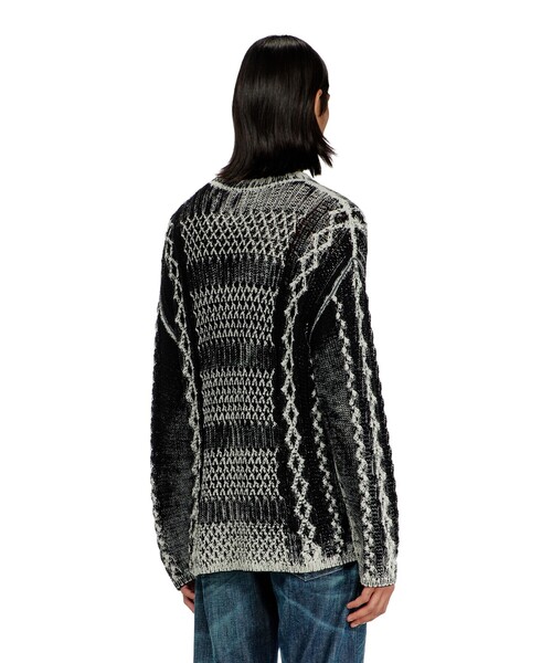 DIESEL(ディーゼル)の「メンズ プルオーバーニット K-MIONE(ニット/セーター・メンズ・ブラック・LARGE/X-SMALL)」の2枚目の写真