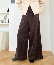 【美脚シルエット】 落ち感広がる上品ライン。コーデュロイ風ベロアワイドパンツ
