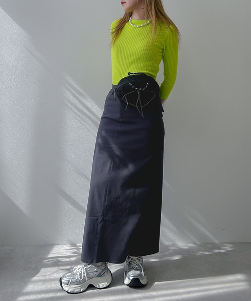 bohmal(ボマール)の「激ストレッチストレートスカート(スカート・レディース・チャコールグレー/ブラック・LARGE/MEDIUM/SMALL)」の16枚目の写真