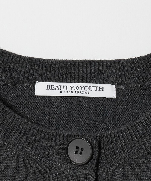 BEAUTY&YOUTH UNITED ARROWS(ビューティーアンドユースユナイテッドアローズ)の「ポケット ショートカーディガン ウォッシャブル(カーディガン/ボレロ・レディース・レッド/ダークグレー/ダークブラウン・FREE)」の14枚目の写真