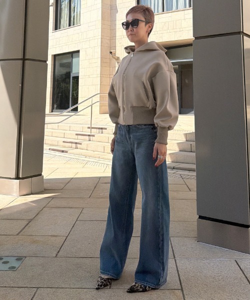 JENNE(ジェンヌ)の「立体ボリュームスリーブパーカー(パーカー・レディース・ブラック/オリーブ/ベージュ系その他・LARGE/SMALL/MEDIUM)」の17枚目の写真