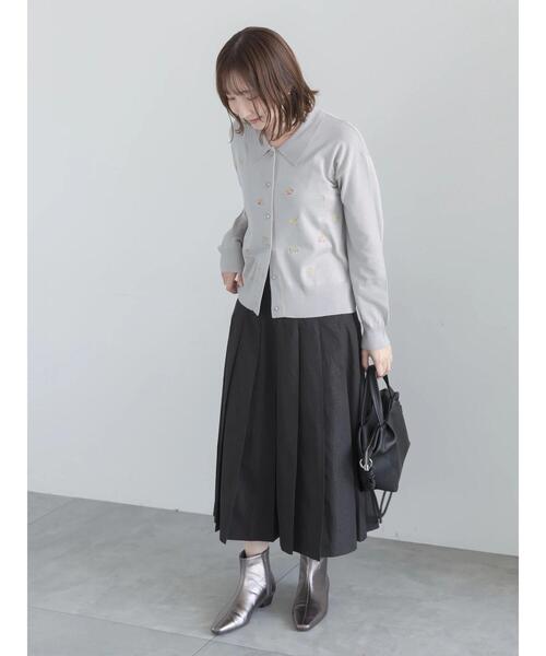 Te chichi(テチチ)の「ポロカラー刺繍ロングスリーブニット(ニット/セーター・レディース・グレー/オフホワイト/ブラック・F)」の12枚目の写真