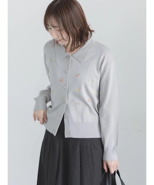 Te chichi(テチチ)の「ポロカラー刺繍ロングスリーブニット(ニット/セーター・レディース・グレー/オフホワイト/ブラック・F)」の14枚目の写真