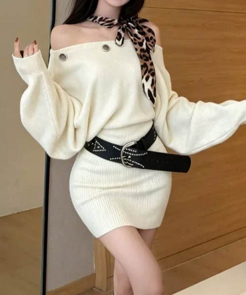 SHEPP(シープ)の「【ベルト付き】ワンショルダー アイレットデザイン ルーズスリーブニットミニワンピース(ワンピース・レディース・グレー/ブラック/ホワイト/ベージュ/パープル・F)」の19枚目の写真