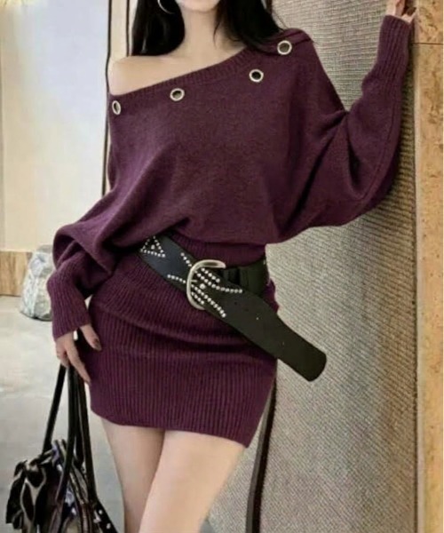 SHEPP(シープ)の「【ベルト付き】ワンショルダー アイレットデザイン ルーズスリーブニットミニワンピース(ワンピース・レディース・グレー/ブラック/ホワイト/ベージュ/パープル・F)」の6枚目の写真