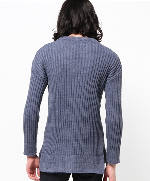 STUDIOUS（ステュディオス）の「オーバーサイズワイドリブクルーネックニット（ニット/セーター・メンズ・オフホワイト/ベージュ/ブルー・3/1/2）」の5枚目の写真